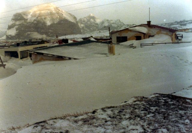 Mynd:Snjór 1975.JPG