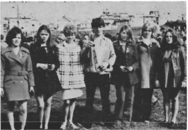 Mynd:Kvennasveit Fiskiðjunnar.png