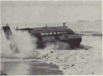 Mynd:Svifskiðið leggur út frá Landeyjarsandi.png