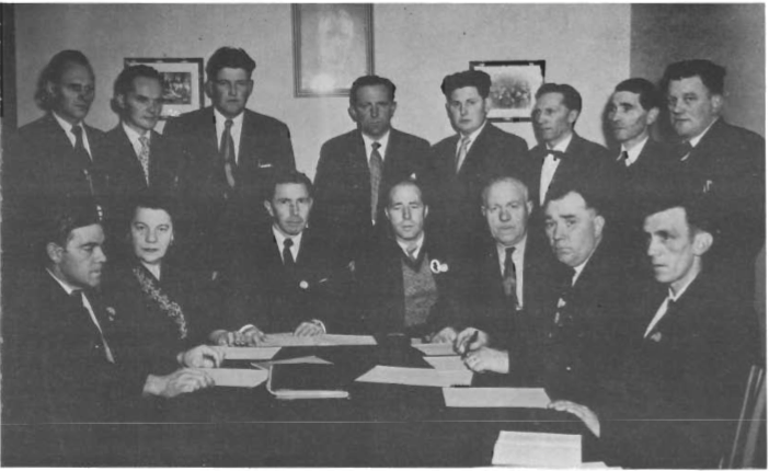 Mynd:Fyrsti fundur nýkjörinnar Alþýðusambandsstjórnar 1954.png