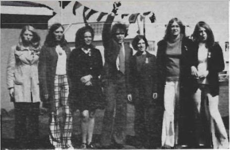 Mynd:Kvennasveit Fiskiðjunnar 1970.png