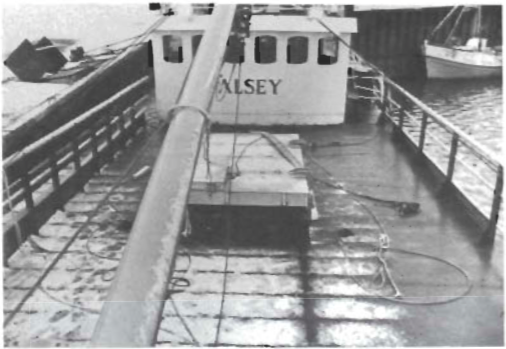 Mynd:Og allt passar þetta hjá köllum, yfirbyggingin komin á.png