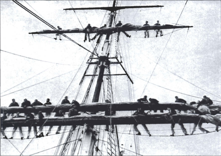 Mynd:Dagleg störf um borð í klipper.png