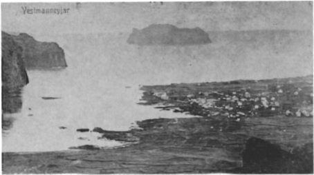 Mynd:Vestmannaeyjahöfn um aldamót og á tímum.png