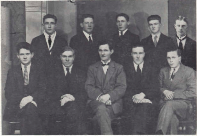 Mynd:Stýrimannanámskeið árið 1929.png