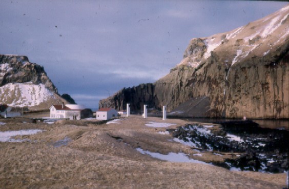 Mynd:Skans og Midhus.jpg