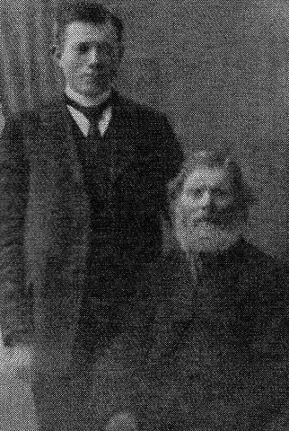 Mynd:Olafur Tryggvi Olafsson og Gisli fostri hans.jpg