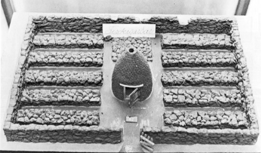 Mynd:1978, bls. 208.jpg