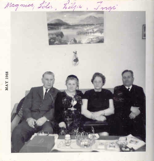 Mynd:Magnús, sóla, lilja og ingi.jpg