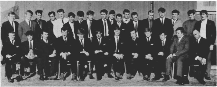 Mynd:Nemendur Stýrimannaskólans veturinn 1969-1970.png