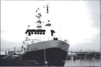 Mynd:Guðni Ólafsson VE í New York.png