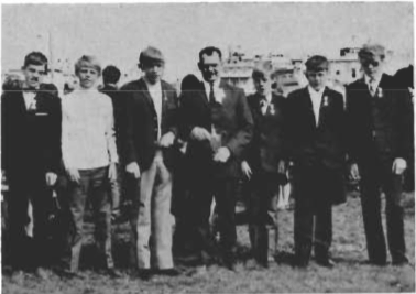 Mynd:Fermingardrengir - Austurbær.png