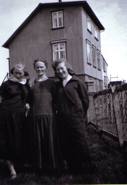 Mynd:Landagata solnes.jpg