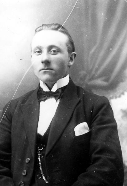 Mynd:KG-mannamyndir 7977.jpg