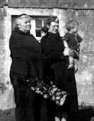 Guðný, Ingibjörg. Kristín Ester.jpg