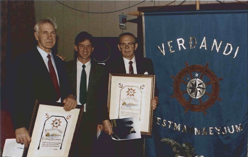 Mynd:Þeir Guðfinnur Þorgeirsson og Sdbl. 1989.jpg