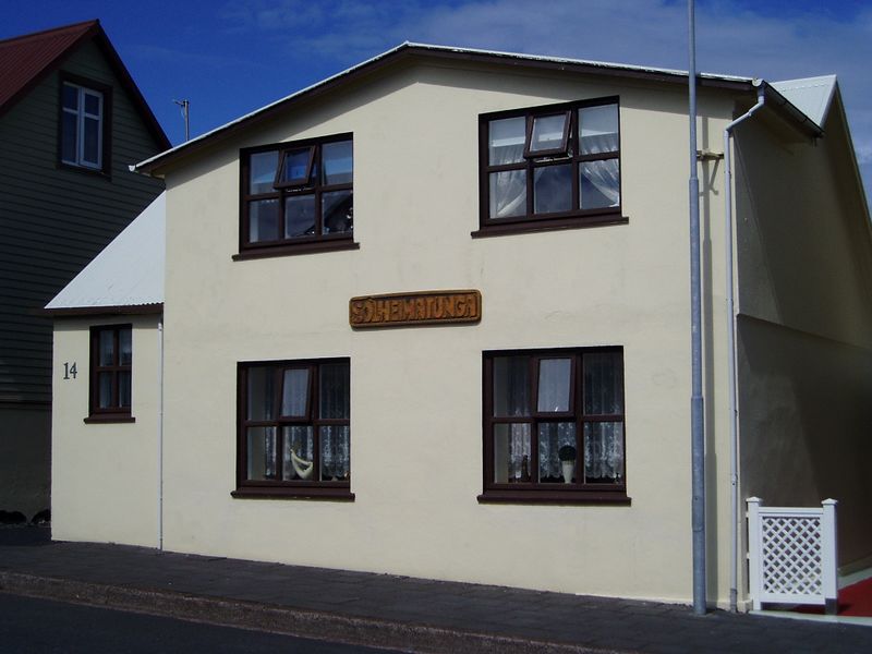 Mynd:Sólheimatunga.jpg