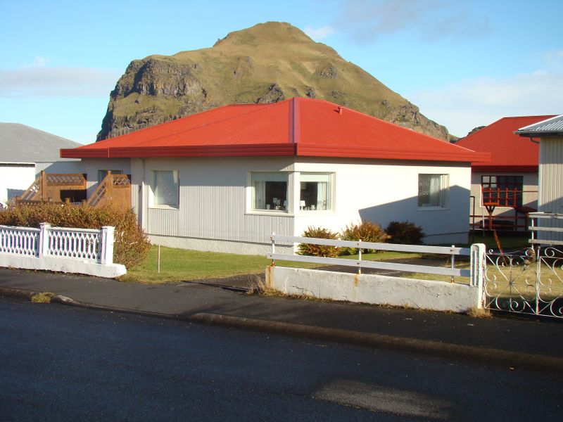 Mynd:Brimhólabraut 7.jpg