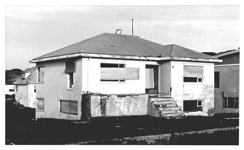 Mynd:Búastaðabraut 3.jpg