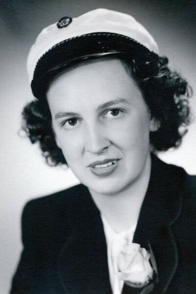 Mynd:Rosa Tomasdottir (Hofn).jpg