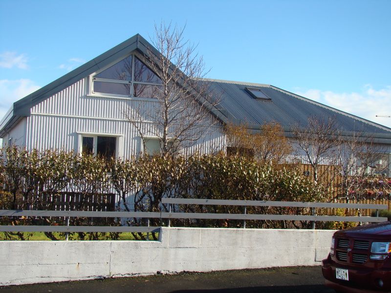 Mynd:Brimhólabraut 21.jpg