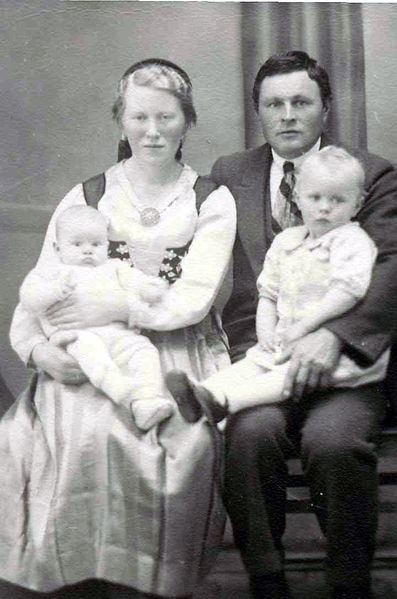 Mynd:KG-mannamyndir 1955.jpg