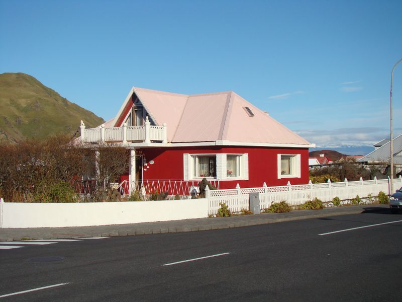 Mynd:Hólagata 37.jpg