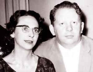 Jona Sigridur Markusdóttir og Grimur.jpg