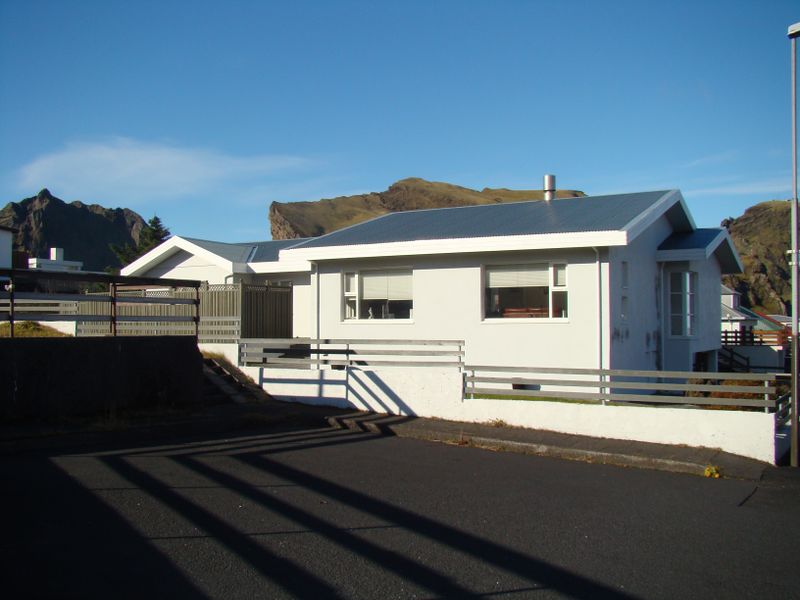 Mynd:Brimhólabraut 34a.jpg