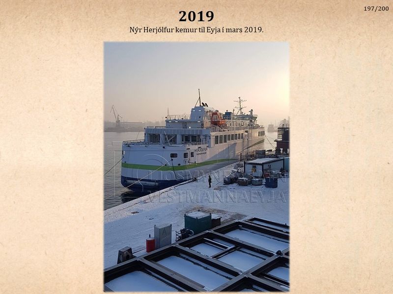 Mynd:100 ára sýning (197).jpg