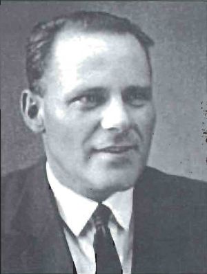 Gísli Gíslason Sdbl. 1999.jpg