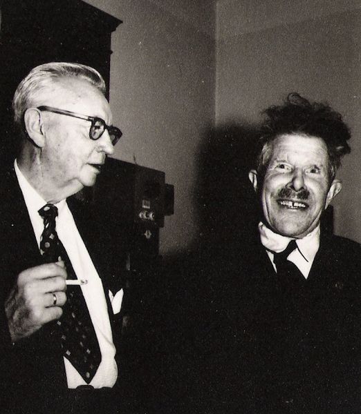 Mynd:Þórhallur og Einar Sigurfinnsson.jpg