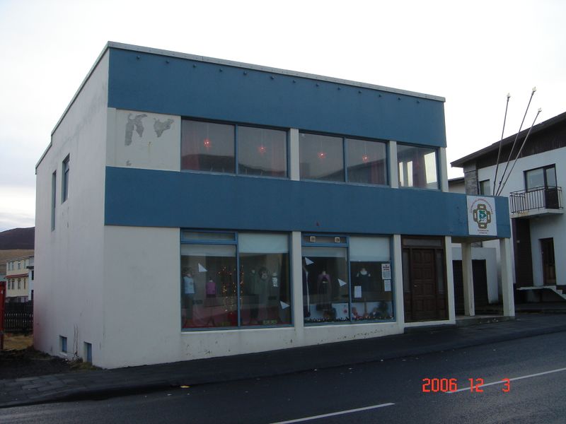 Mynd:Heiðarvegur 7.jpg