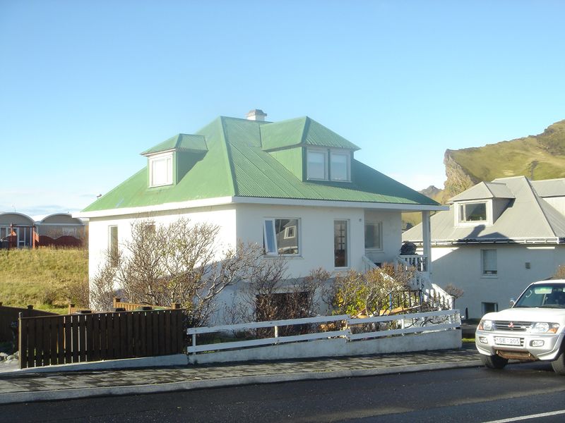 Mynd:Hólagata 46.jpg