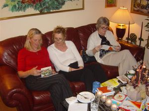 Jól-áramót 04-05SYSTUR ÁLFHEIMAR.jpg