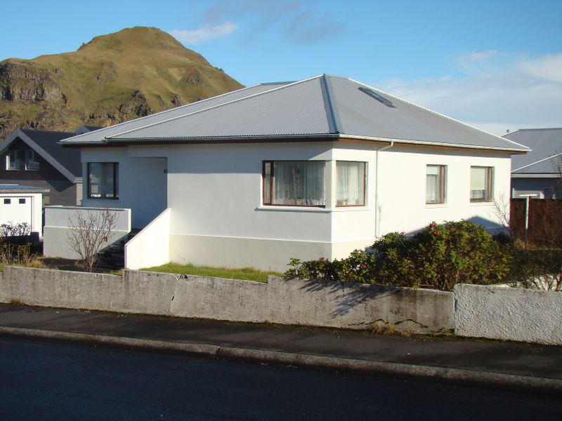 Mynd:Brimhólabraut 13.jpg