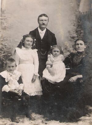 Fjölskylda Jóns.jpg