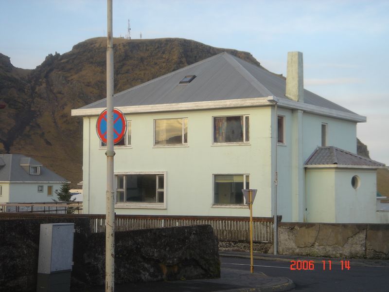 Mynd:Heiðarvegur 20aa.jpg