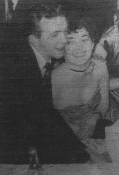 Mynd:Á góðri stundu.jpg