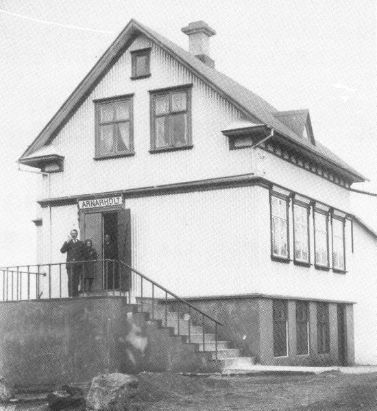 Mynd:Arnarholt1.jpg