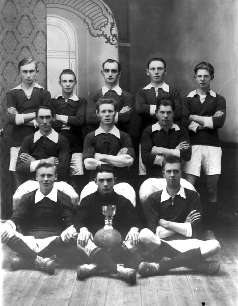 Mynd:1974 b 231 AA.jpg