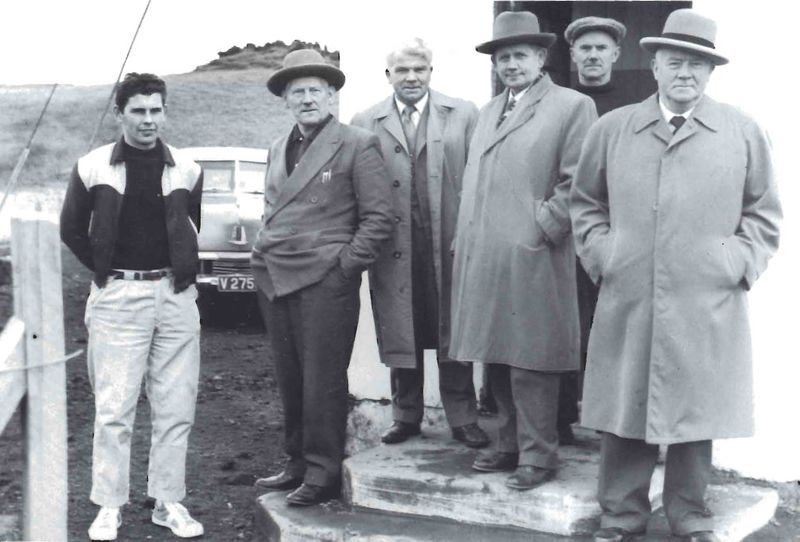 Mynd:Ferðbúnir heiðursmenn SDBL. 1988.jpg