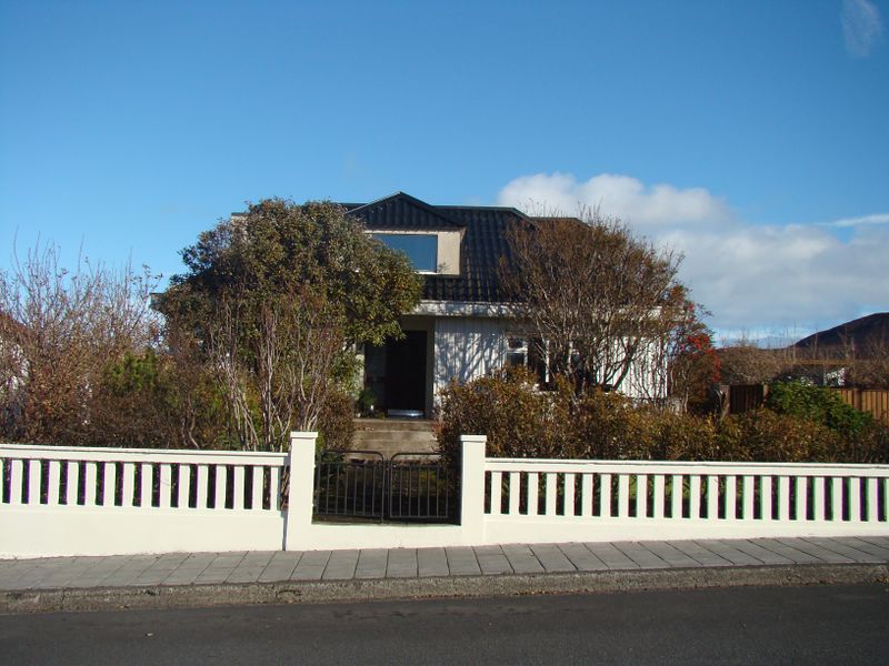 Mynd:Hólagata 33.jpg