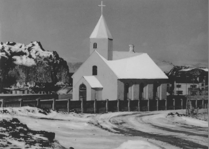 Mynd:Landakirkja 2.jpg