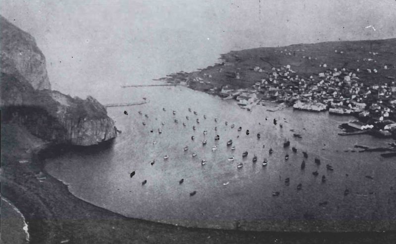 Mynd:Vestmannaeyjahöfn Sdbl. 1991.jpg