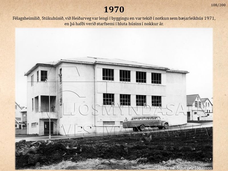 Mynd:100 ára sýning (108).jpg