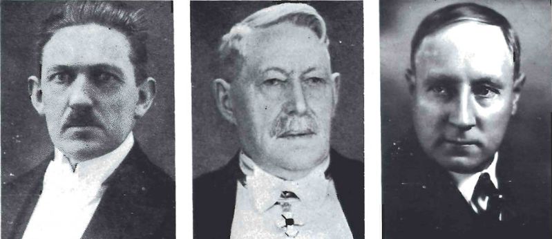 Mynd:Gísli J. Johnsen Gunnar Ólafsson Jóhann Þ. Jósefsson SDBL. 1987.jpg