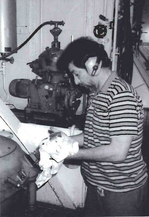 Vélstjórinn við störf Sdbl. 1991.jpg