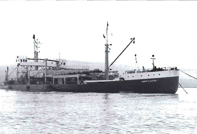 Mynd:Henry P. Lading Sdbl. 1999.jpg