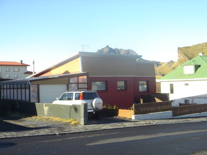 Mynd:Hólagata 48.jpg